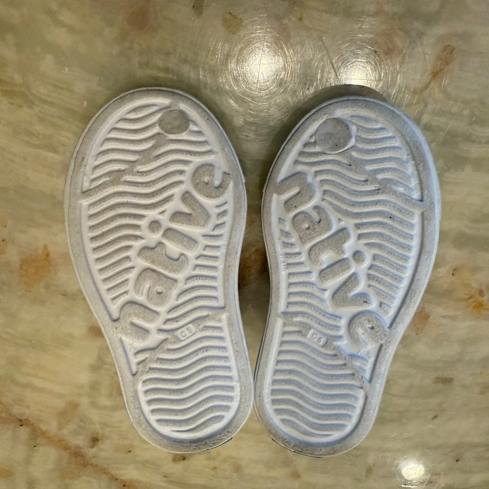 Native Kids Slip-On Shoes White Jefferson Circle Lightweight EVA Size C5